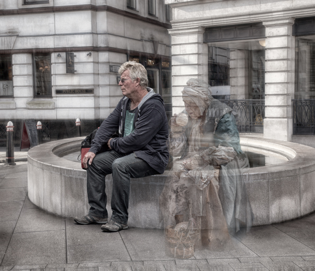 Old Bailey Old Woman  IDN0213374-GRB  2014